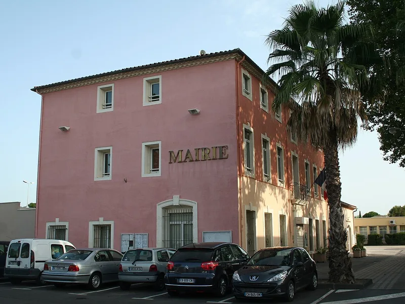 Pink landmark — Florensac Town Hall, Florensac